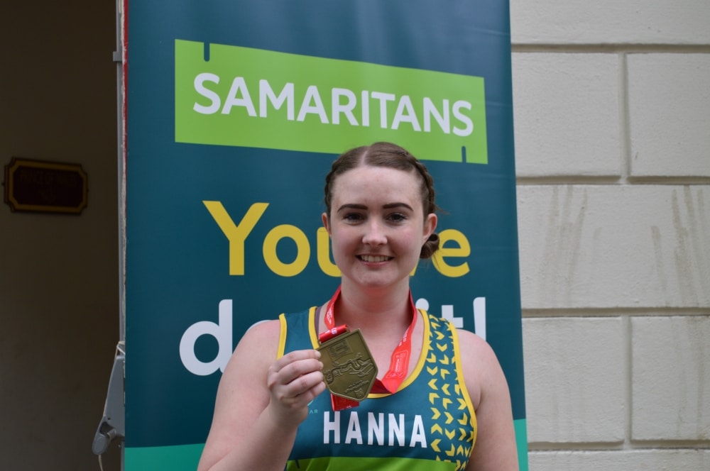 Tunbridge Wells woman runs London Marathon to thank Samaritans